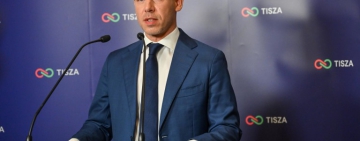 Мадяр води на изборите в Унгария, Орбан призна поражение